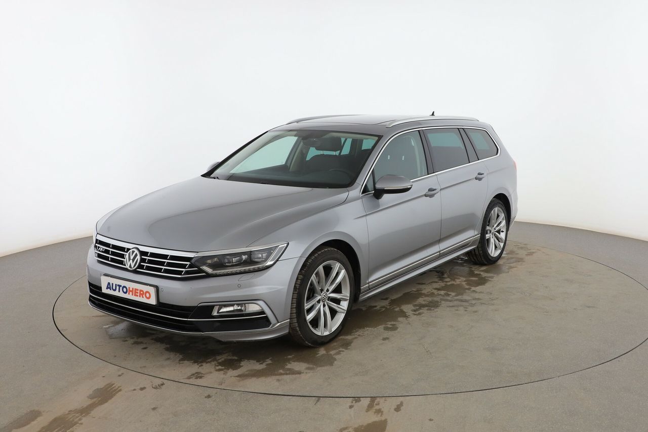 Foto Volkswagen Passat 1