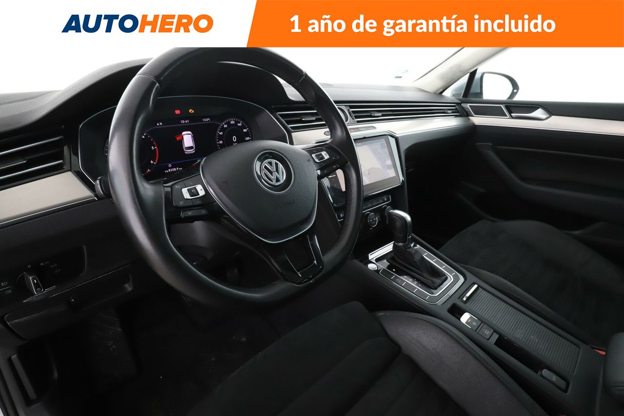 Foto Volkswagen Passat 11