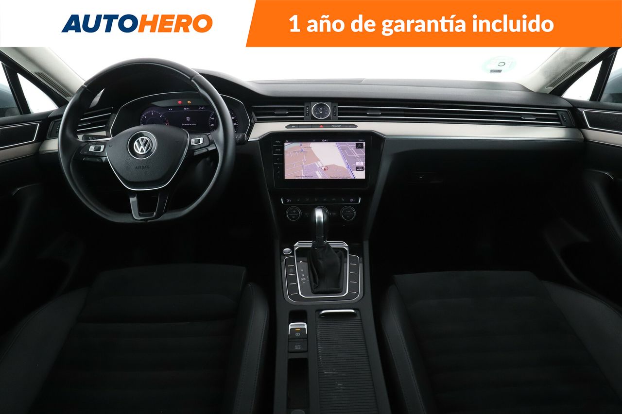 Foto Volkswagen Passat 12