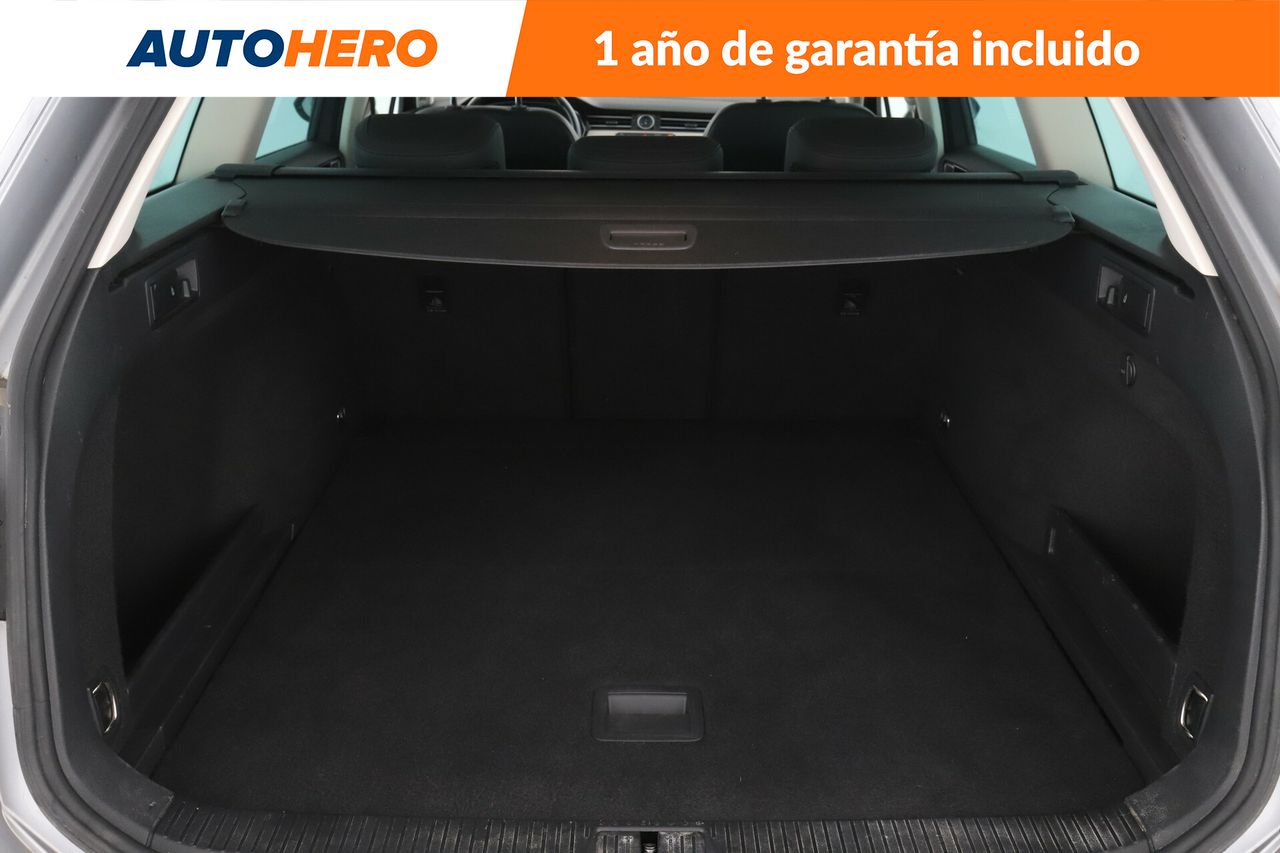 Foto Volkswagen Passat 17