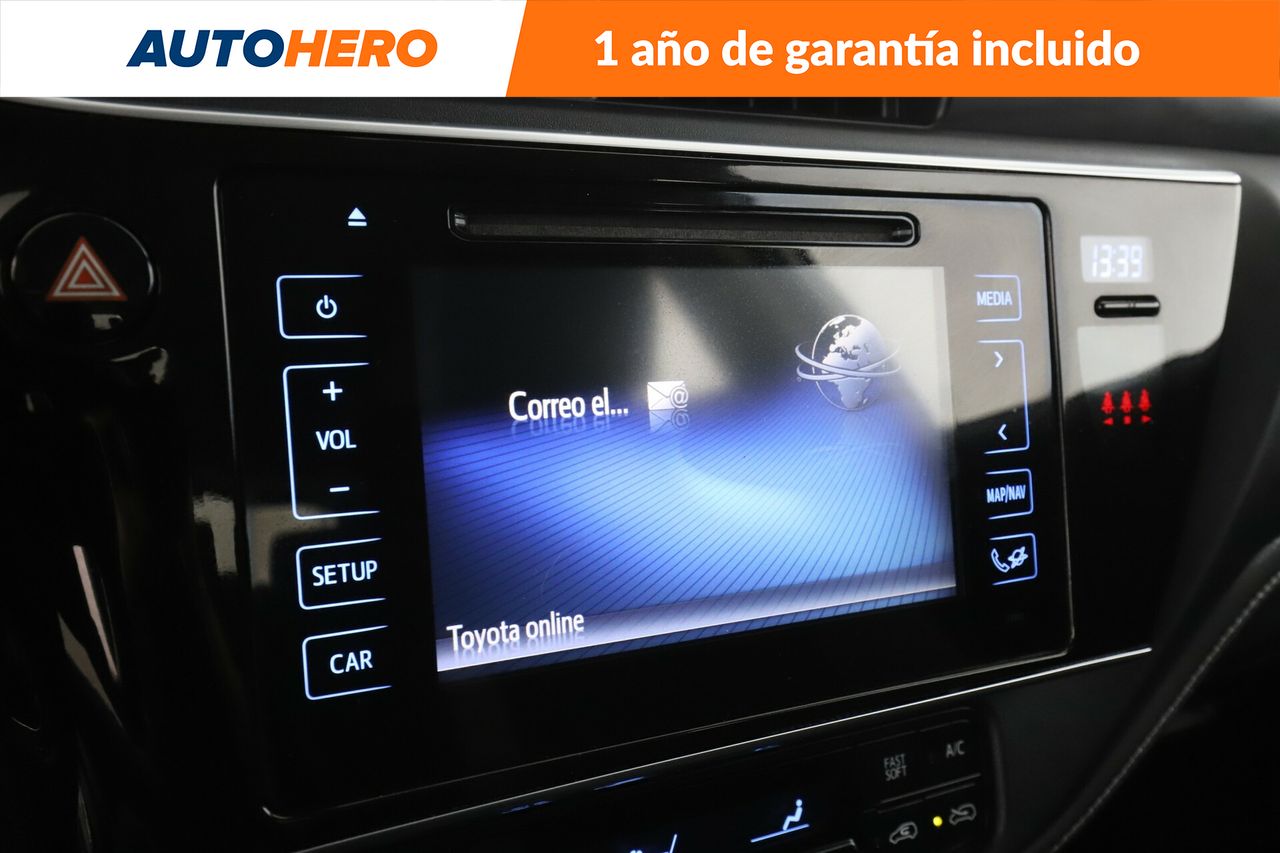 Foto Toyota Auris 24