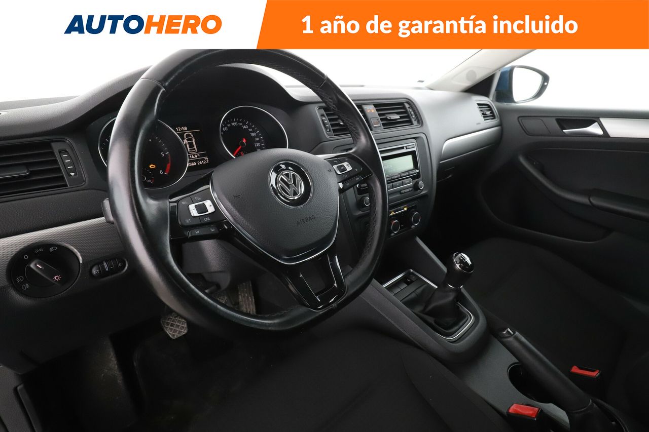 Foto Volkswagen Jetta 12