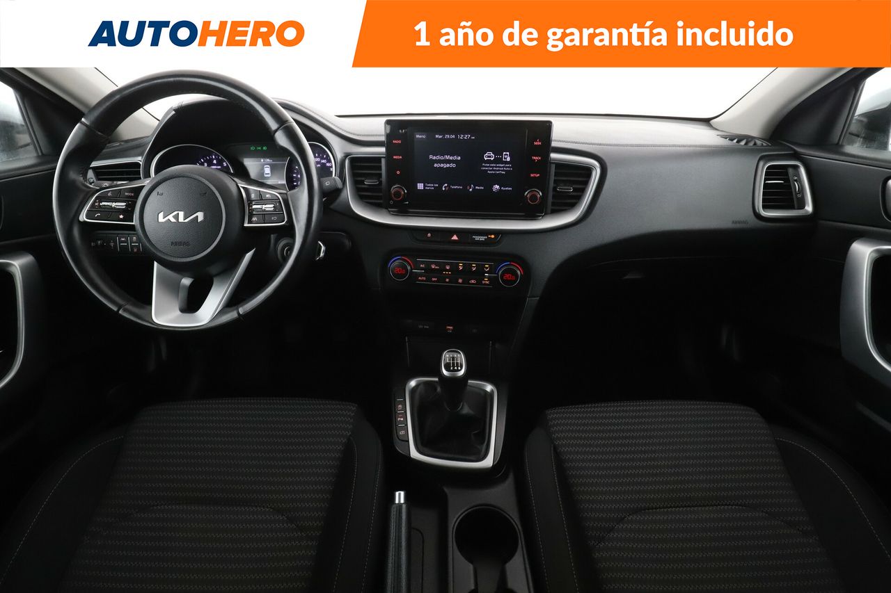 Foto Kia Ceed 12
