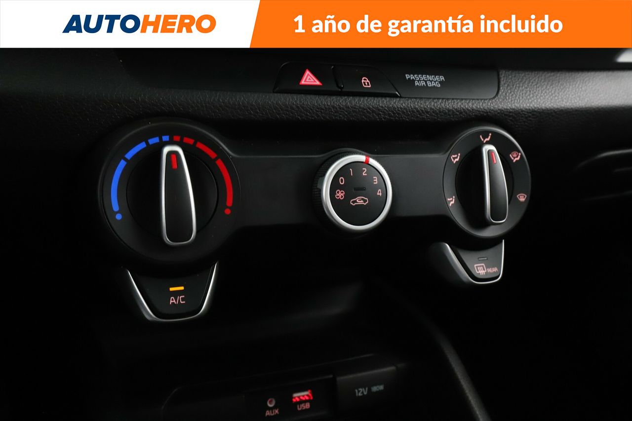 Foto Kia Stonic 24