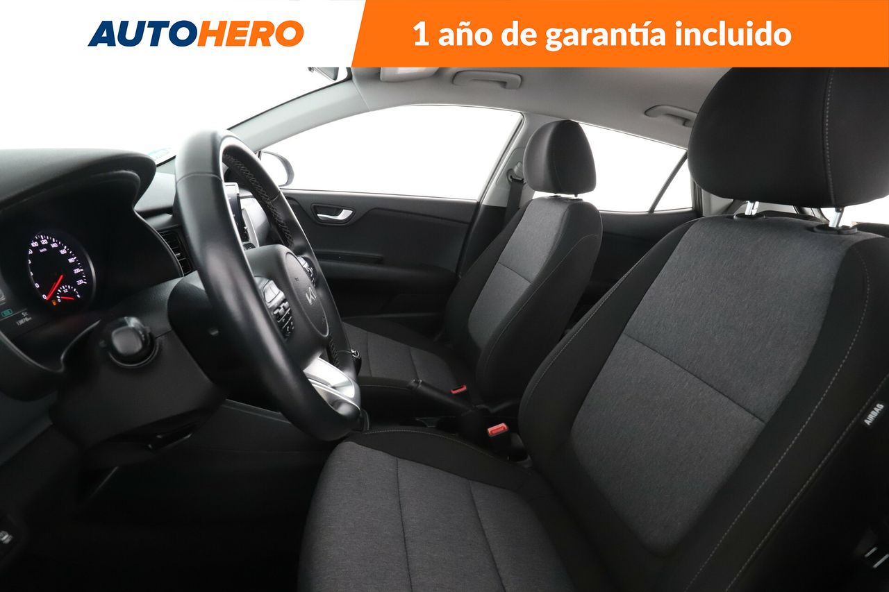 Foto Kia Stonic 10
