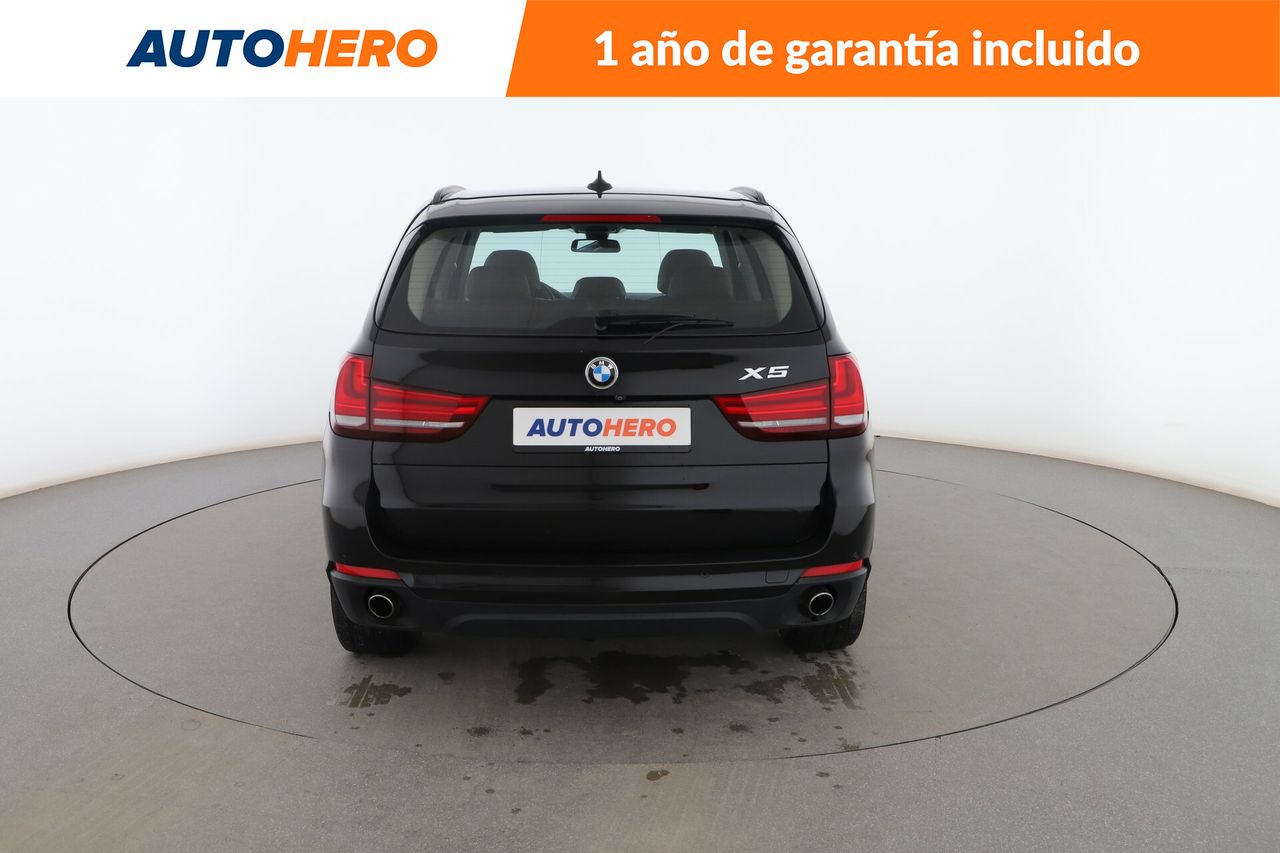 Foto BMW X5 4