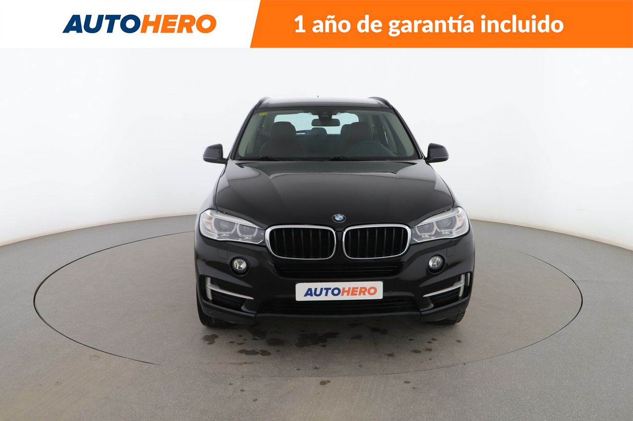 Foto BMW X5 8