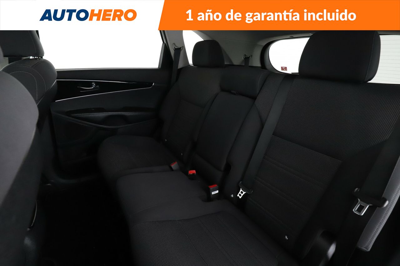 Foto Kia Sorento 14
