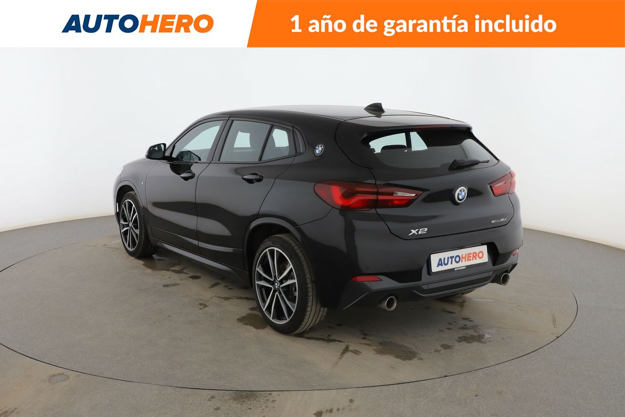 Foto BMW X2 3