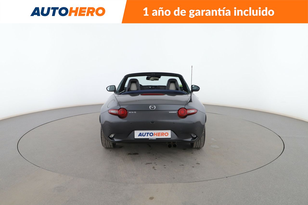 Foto Mazda MX-5 4