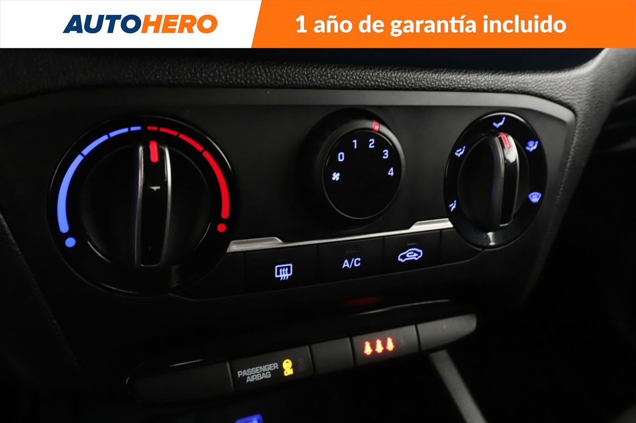 Foto Hyundai i20 24