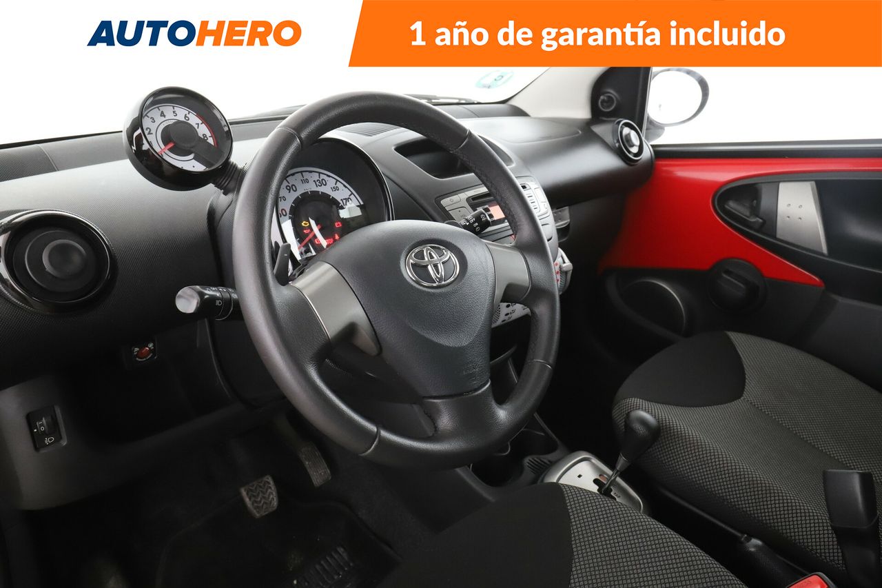 Foto Toyota Aygo 11