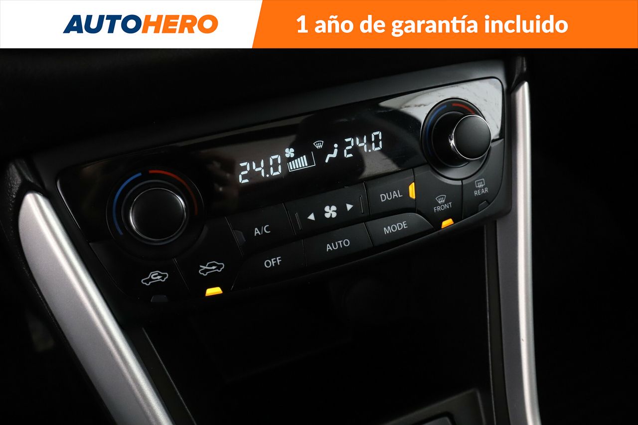 Foto Suzuki S-Cross 26