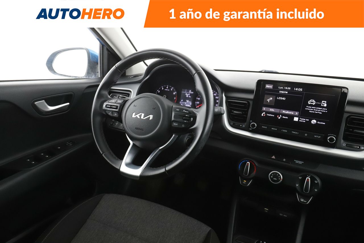 Foto Kia Stonic 13