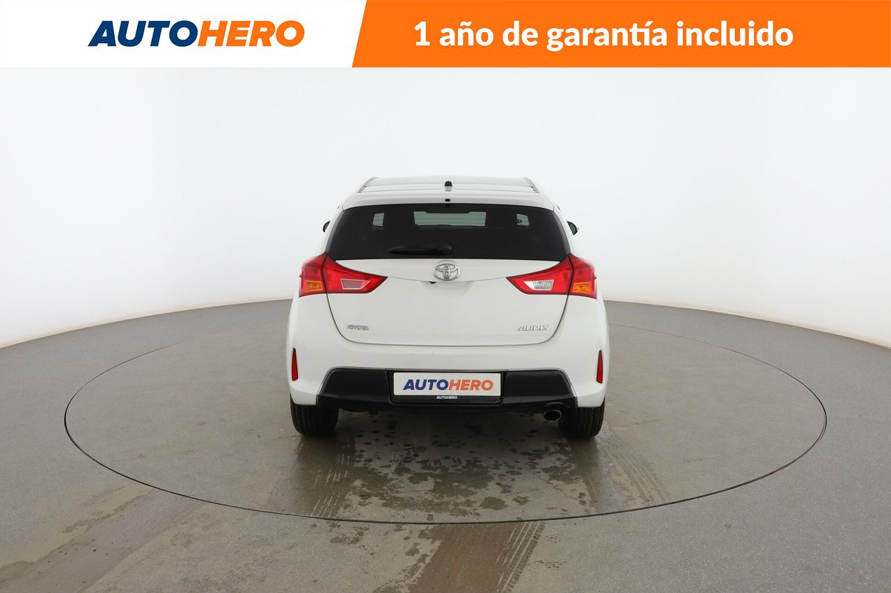 Foto Toyota Auris 4