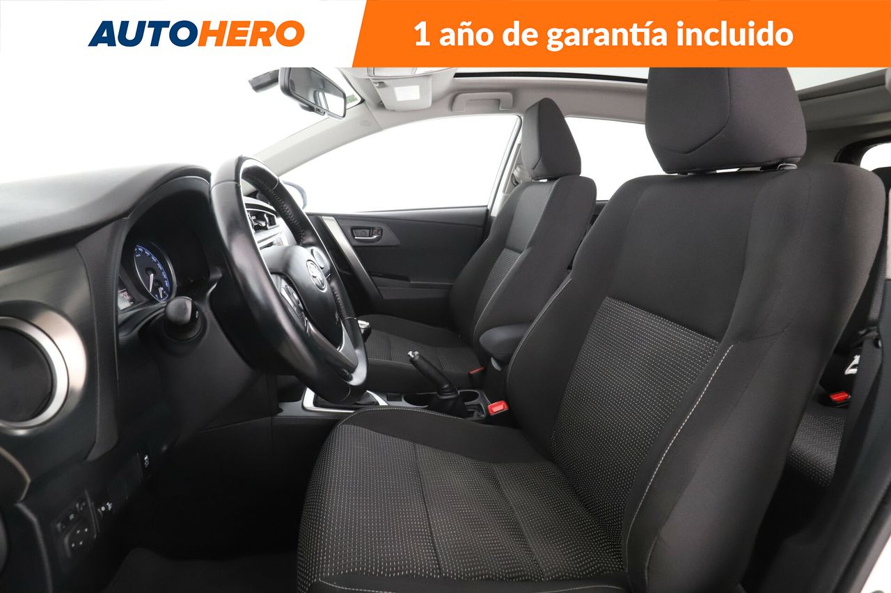 Foto Toyota Auris 10