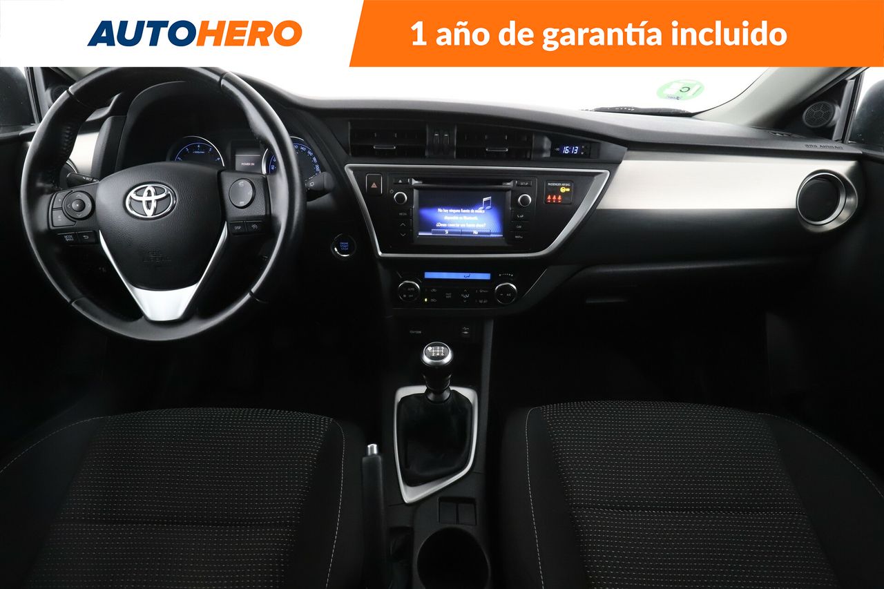 Foto Toyota Auris 12