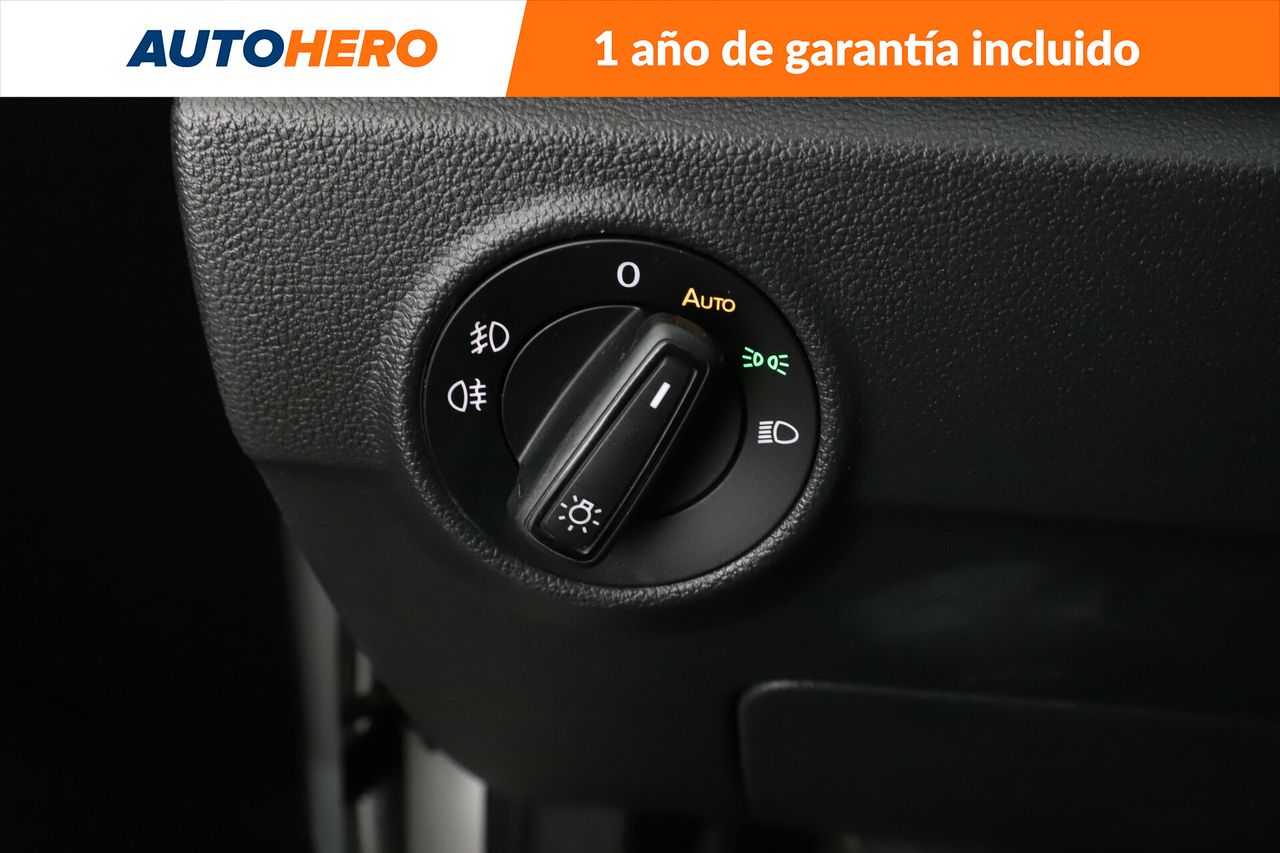 Foto Volkswagen T-Roc 23