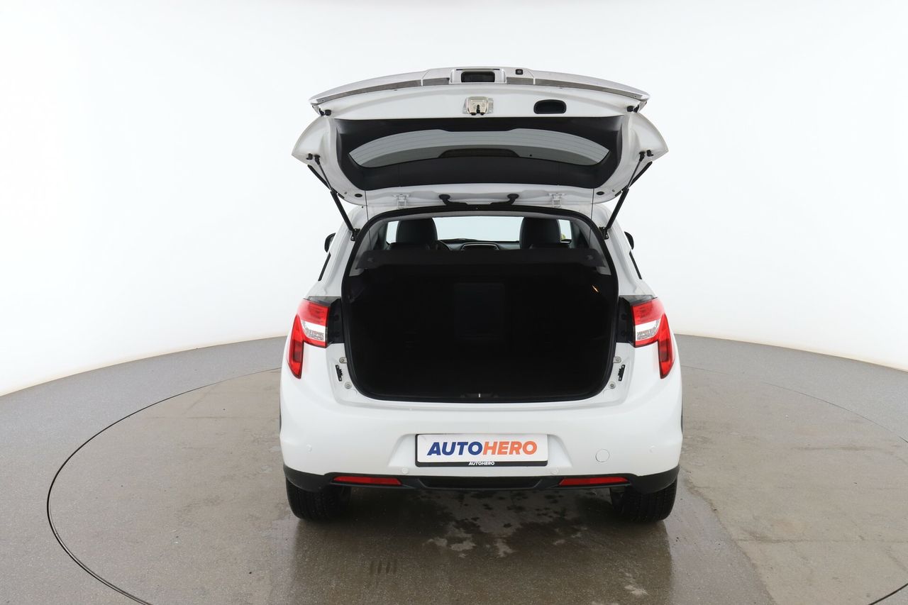 Foto Citroën C4 Aircross 17
