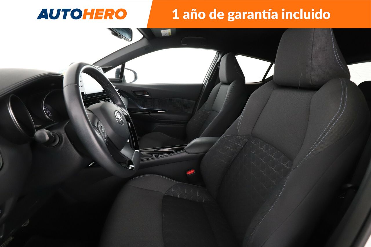 Foto Toyota C-HR 11