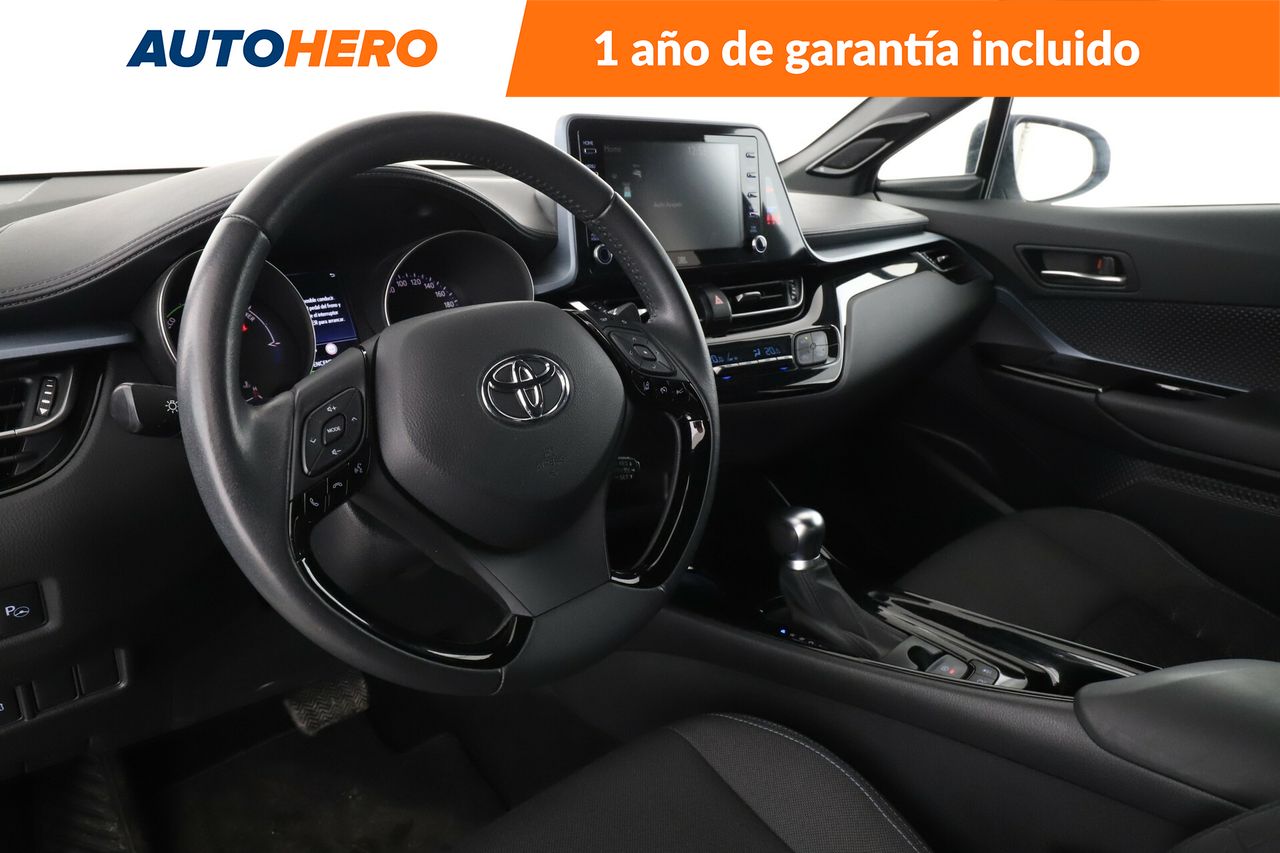 Foto Toyota C-HR 12