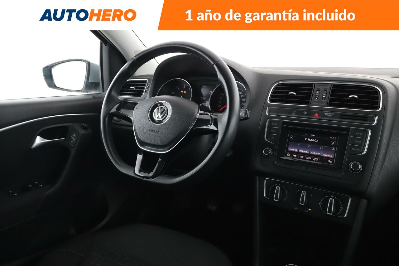 Foto Volkswagen Polo 14