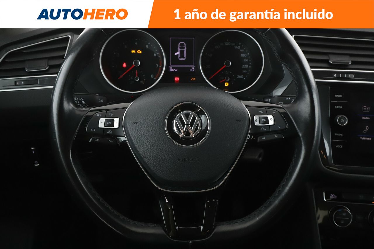 Foto Volkswagen Tiguan 19