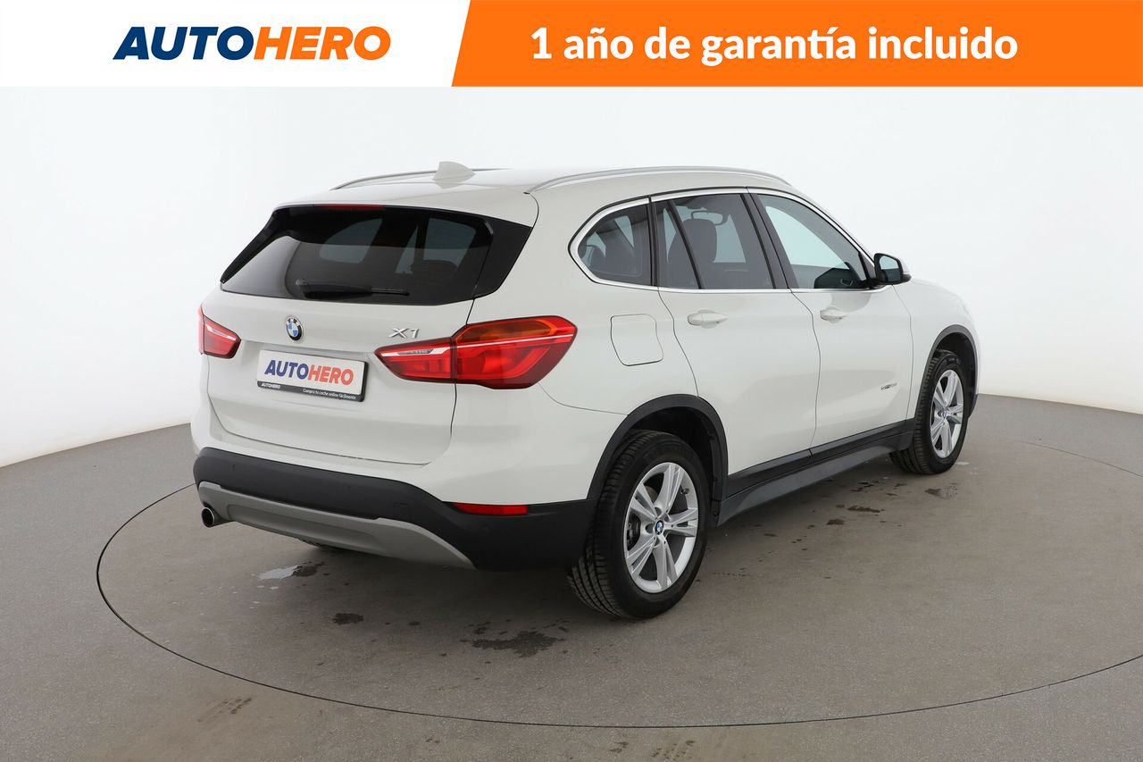 Foto BMW X1 6