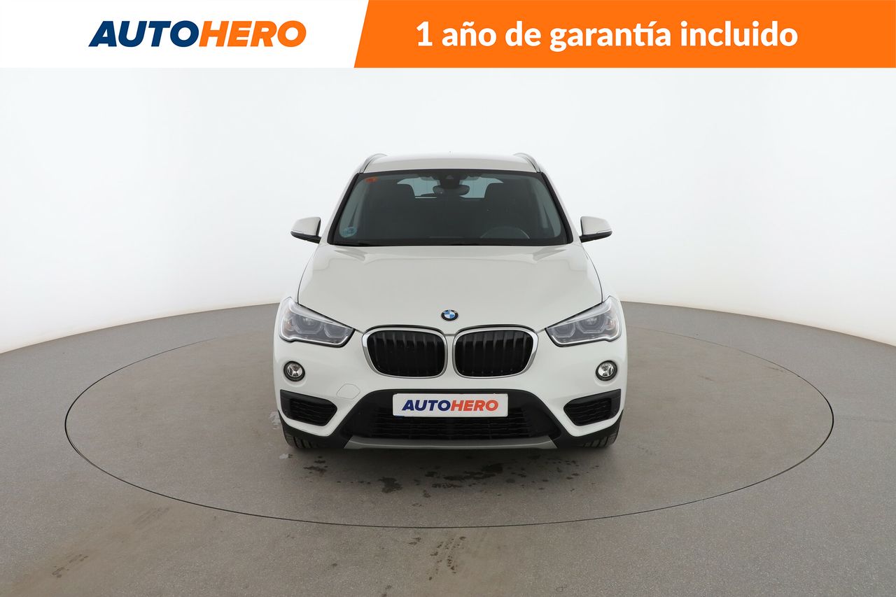 Foto BMW X1 9