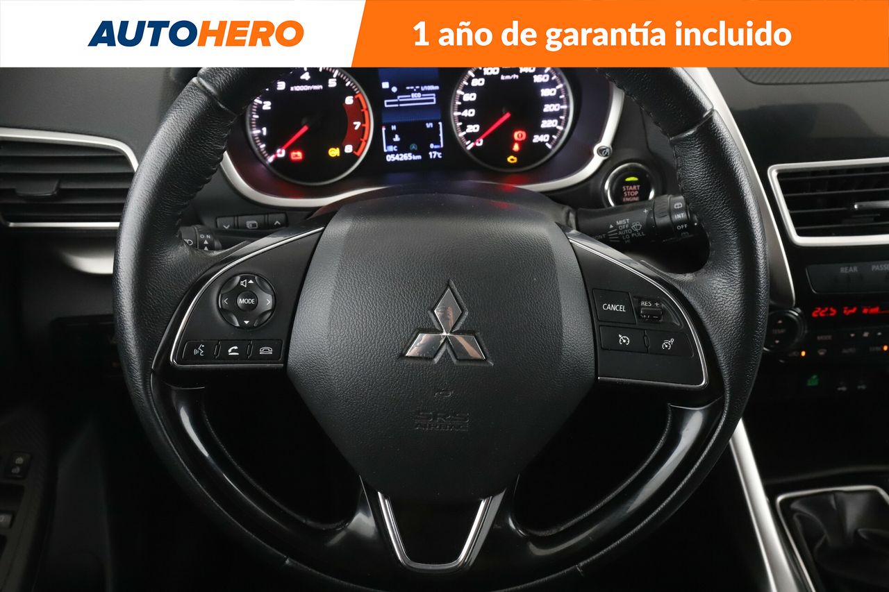 Foto Mitsubishi Eclipse Cross 18