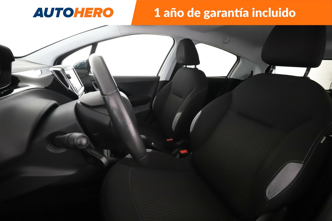 Foto Peugeot 208 10