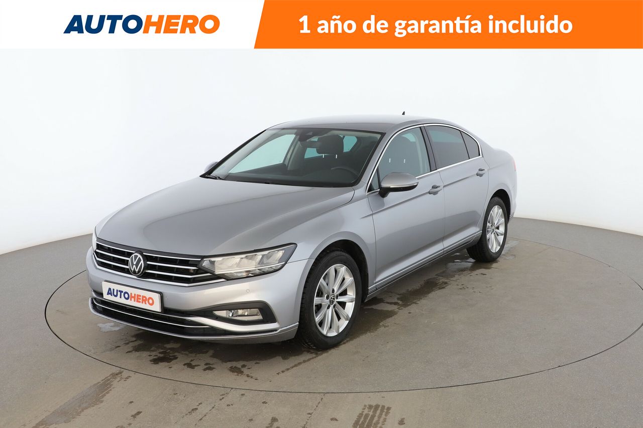 Foto Volkswagen Passat 1