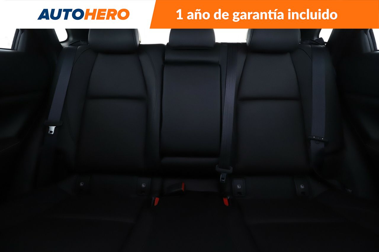 Foto Mazda CX-30 15
