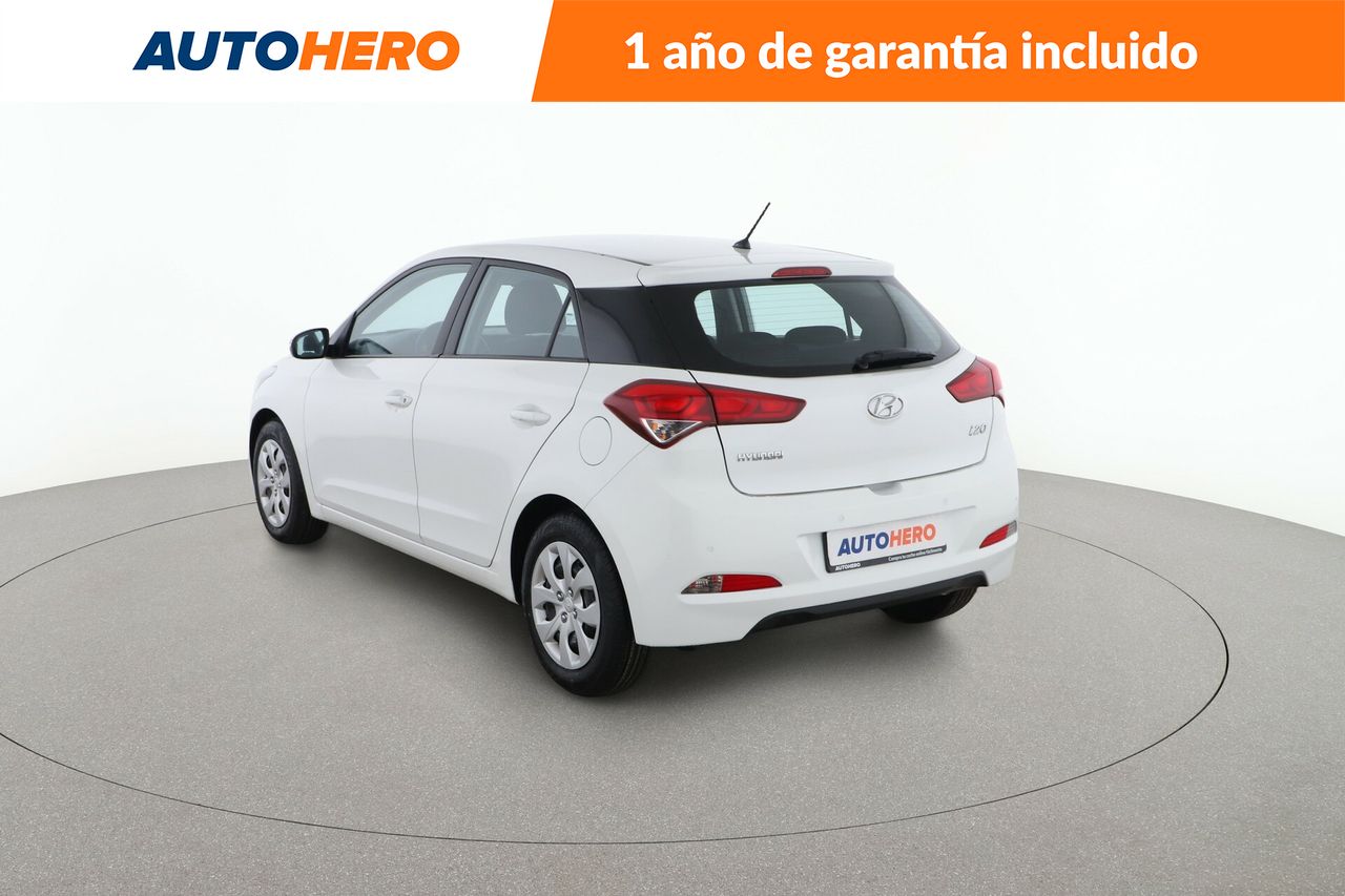 Foto Hyundai i20 4