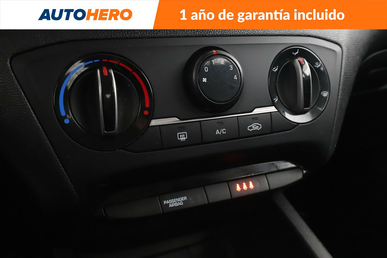 Foto Hyundai i20 24