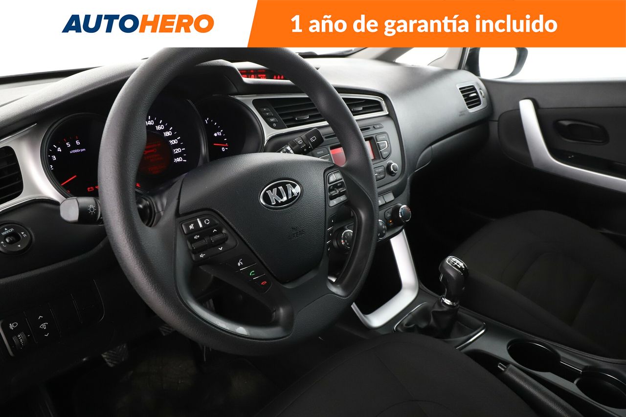 Foto Kia Ceed 12