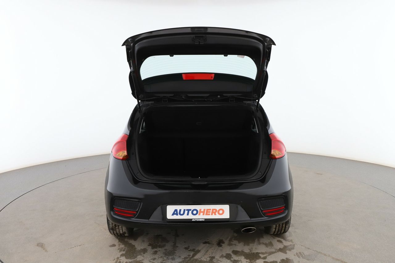 Foto Kia Ceed 17