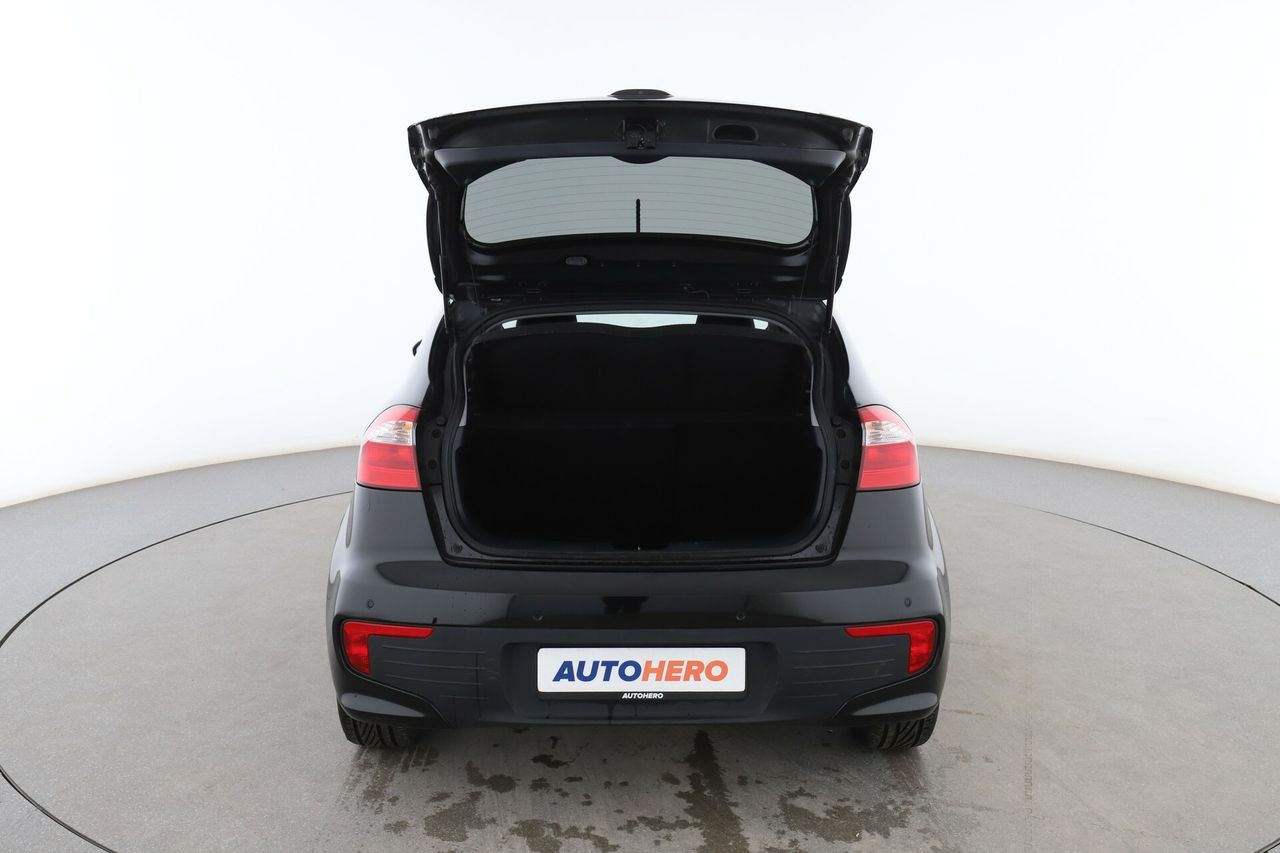 Foto Kia Rio 17