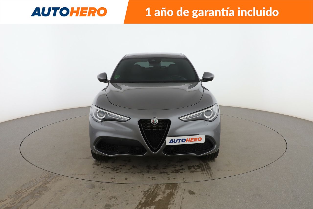 Foto Alfa Romeo Stelvio 8
