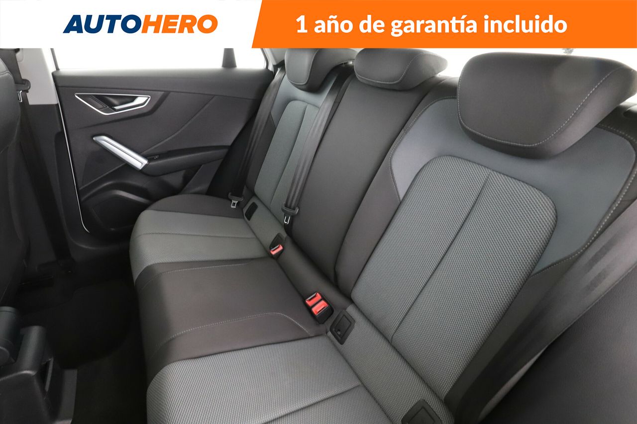 Foto Audi Q2 14