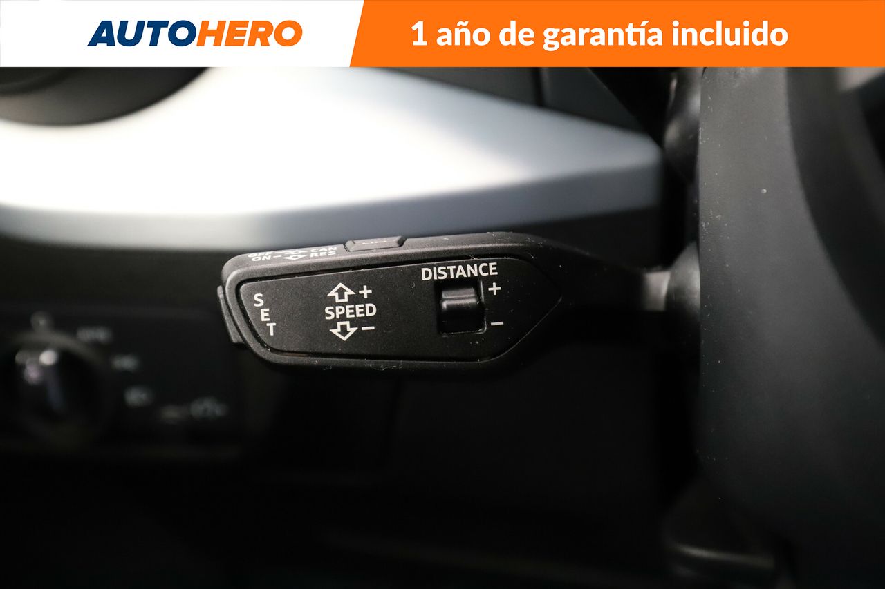 Foto Audi Q2 28