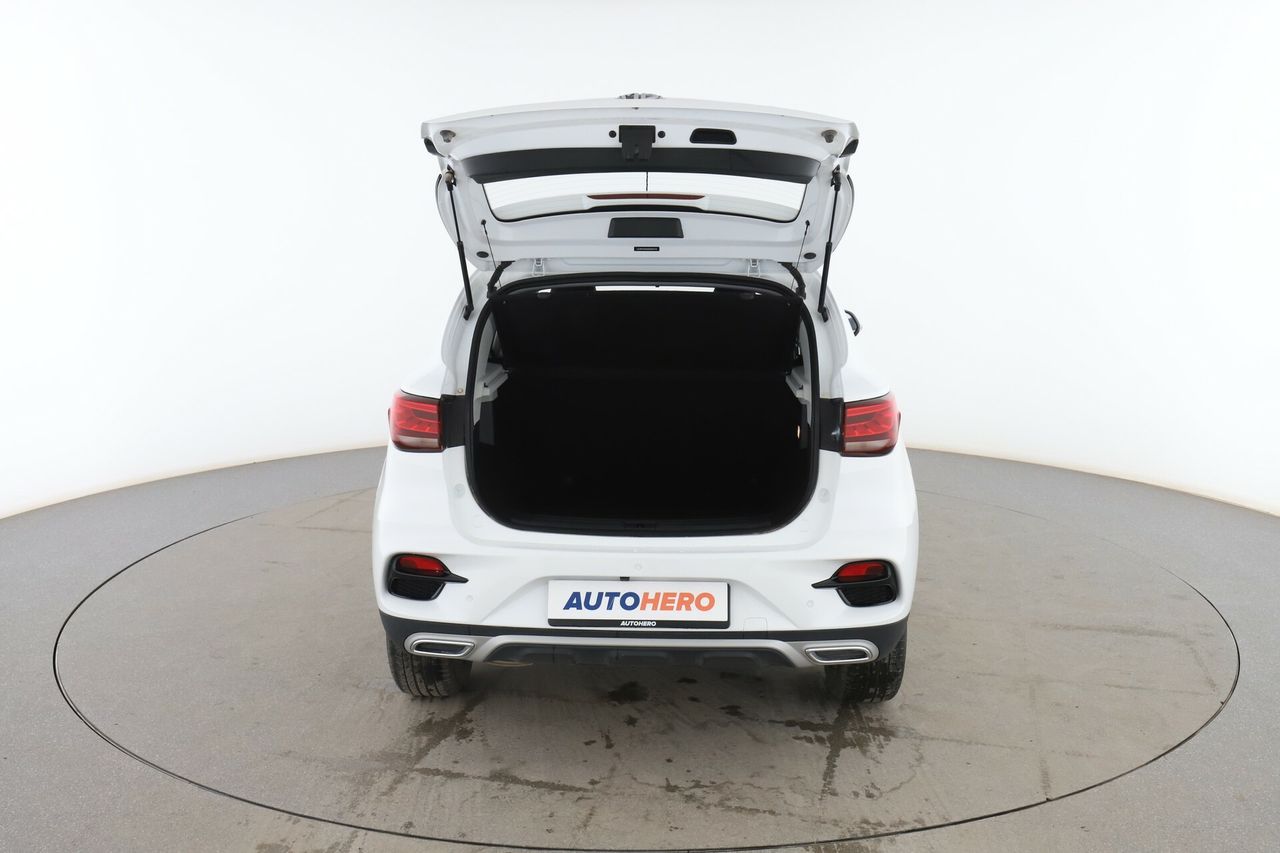 Foto MG ZS 16