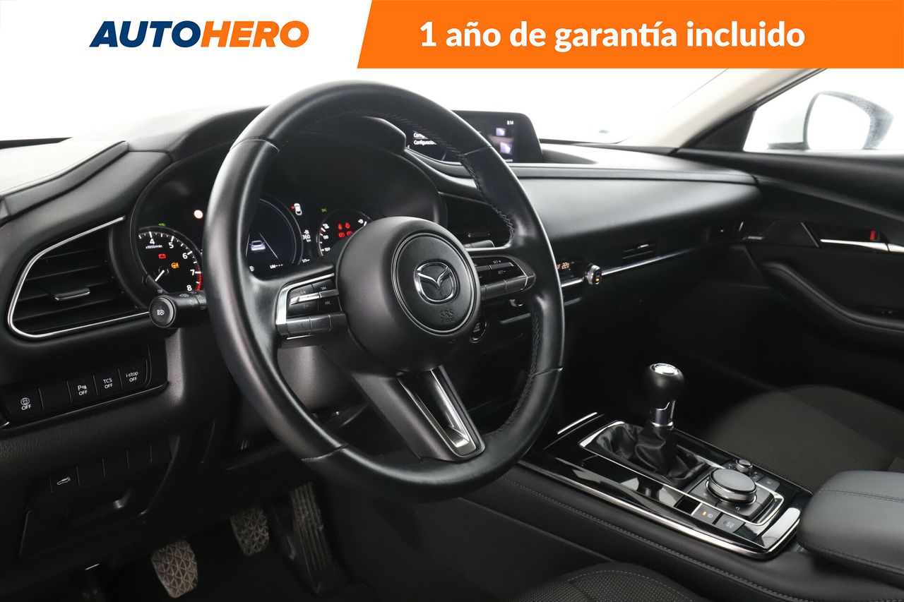 Foto Mazda CX-30 12