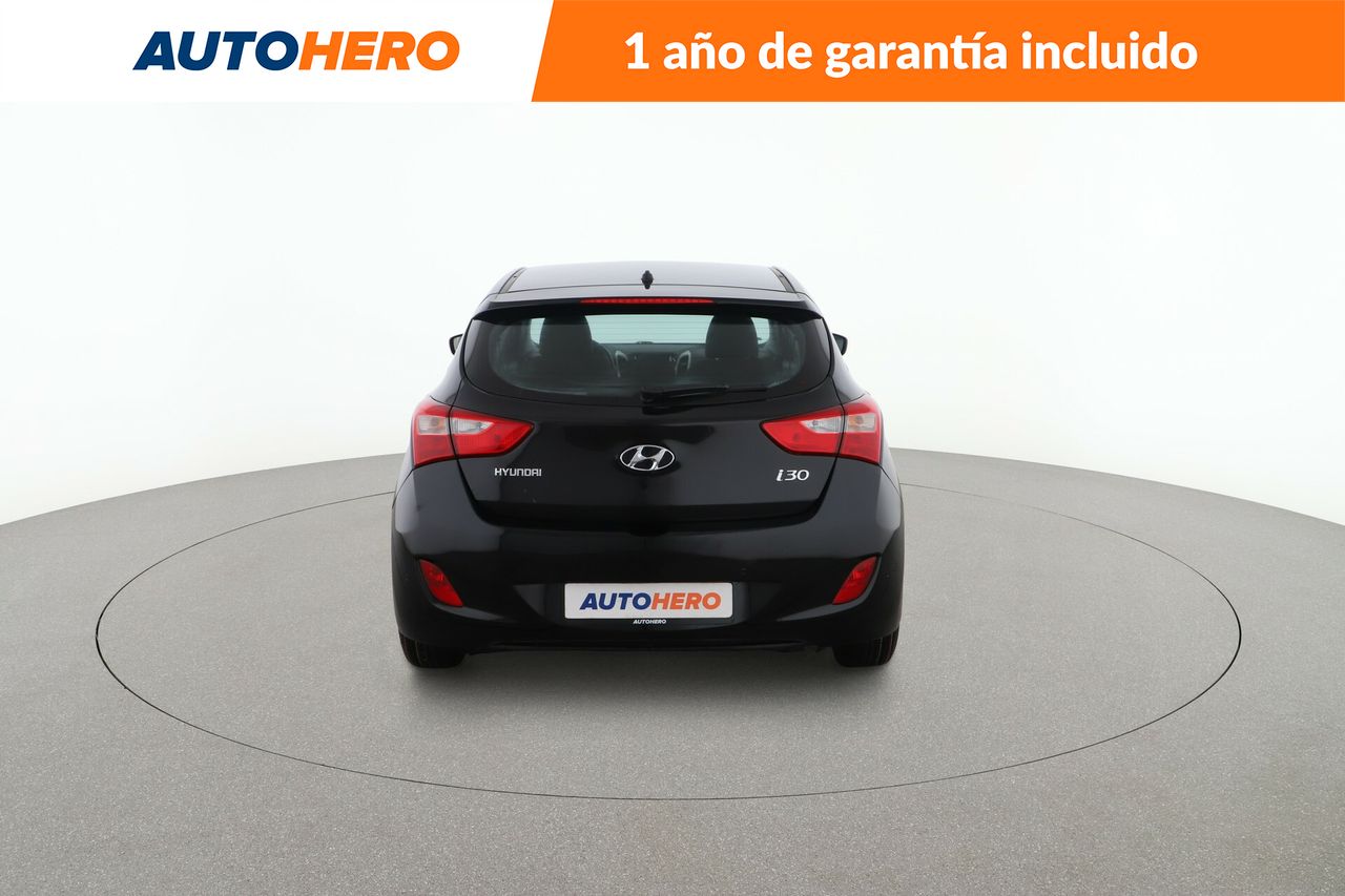 Foto Hyundai i30 4