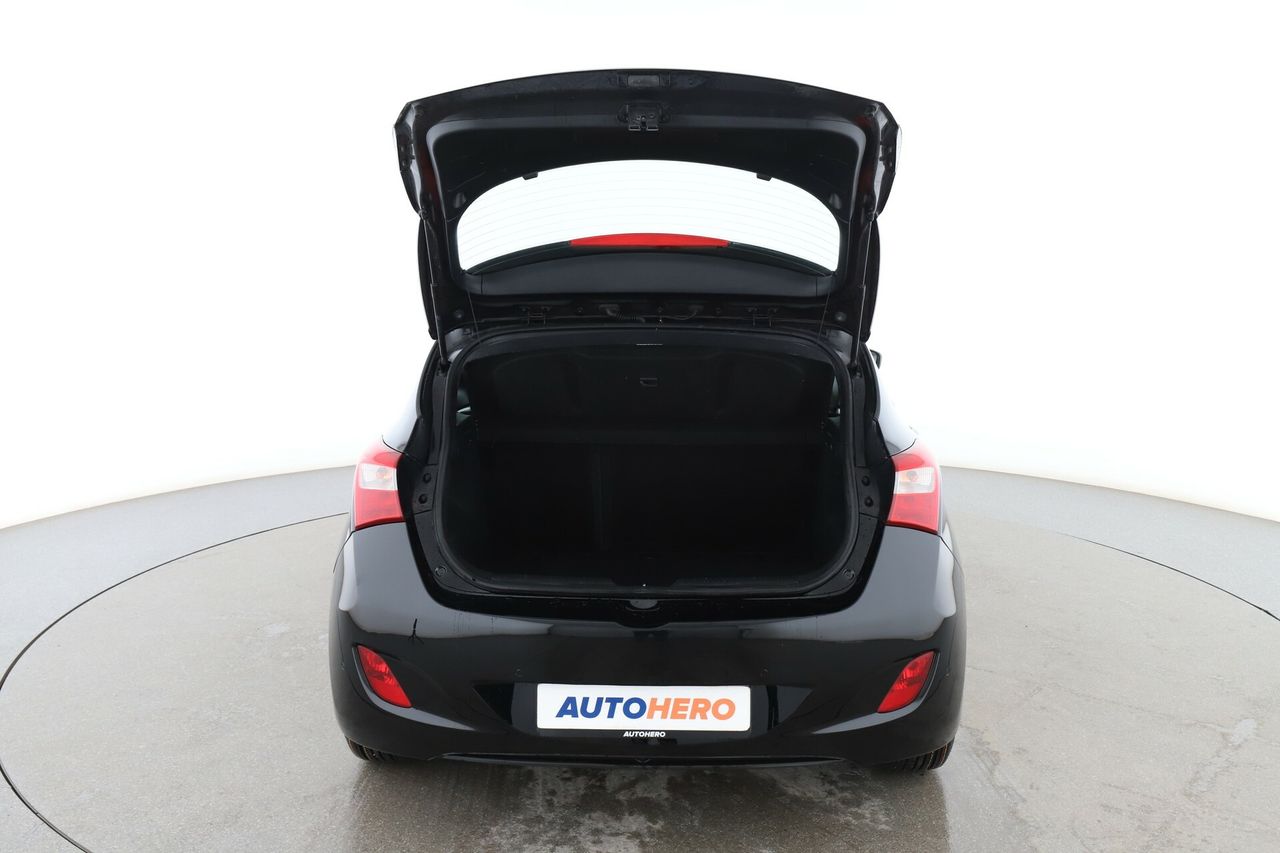 Foto Hyundai i30 15