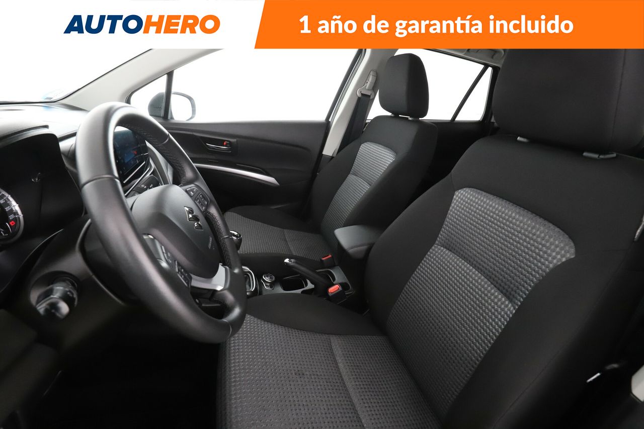 Foto Suzuki S-Cross 11