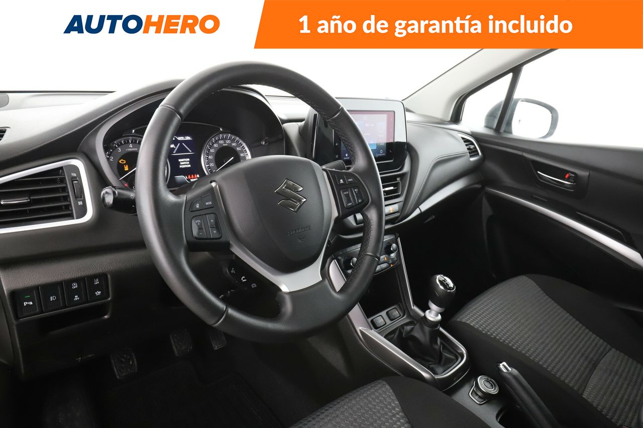 Foto Suzuki S-Cross 12