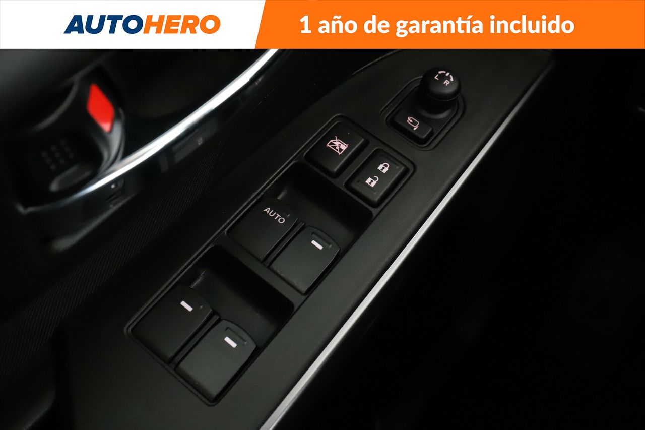 Foto Suzuki S-Cross 30