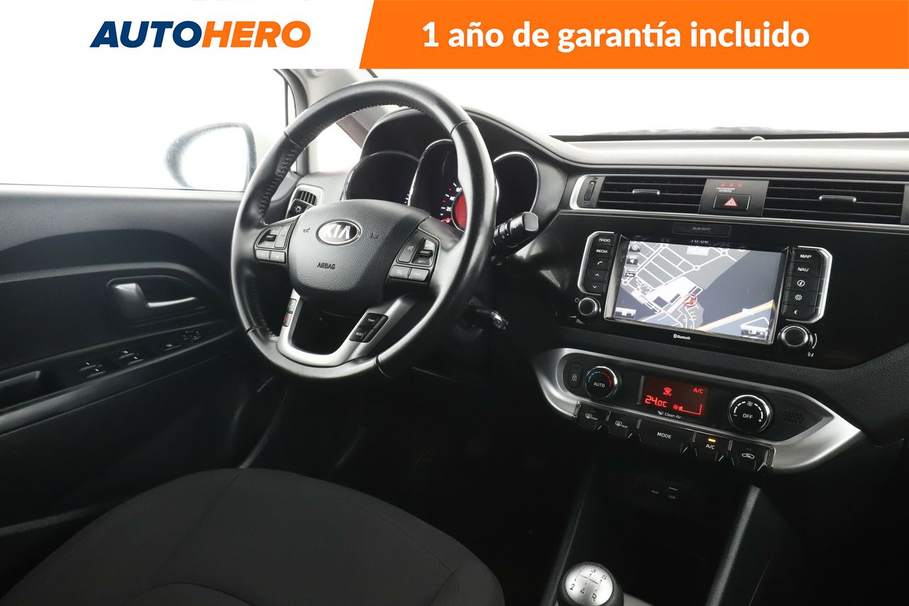 Foto Kia Rio 13