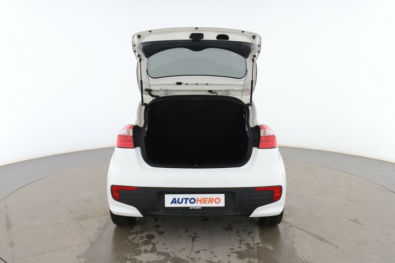 Foto Kia Rio 16
